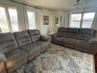 922 2nd Ave W, Mobridge, SD 57601 - photo 6