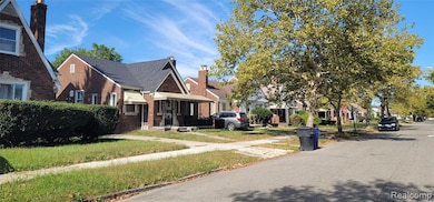 8833 Cloverlawn St, Detroit, MI 48204 - photo 2