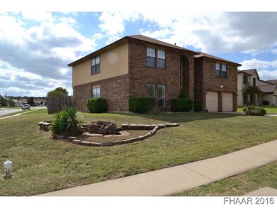 704 Red Oak Dr, Copperas Cove, TX 76522 - photo 2