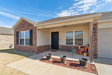 224 Klare Ct, Newcastle, OK 73065 - photo 4