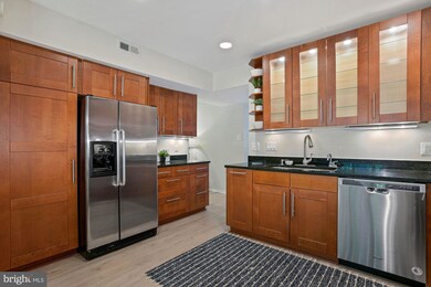 1650 Parkcrest Cir unit 100, Reston, VA 20190 - photo 4