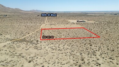 0 Ptn of Se1 4 Sec18 T9 R13 Excl unit 25007290, Rosamond, CA 93560 - photo 3