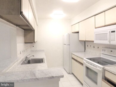 1603 Carriage House Terrace unit A, Silver Spring, MD 20904 - photo 6