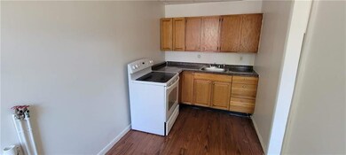 611 N Front St unit 1, Allentown, PA 18102 - photo 4