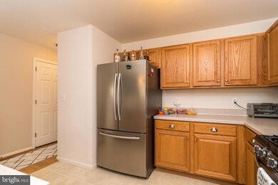 153 Vernon Ct unit 14, Lansdale, PA 19446 - photo 7