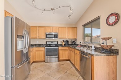 06 Kitchen