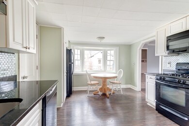 139 Sears Island Dr, Worcester, MA 01606 - photo 3