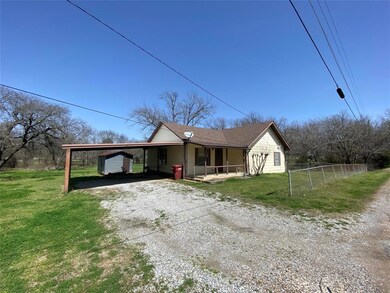 202 Blue Jay, Ector, TX 75439 - photo 2