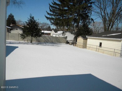 1797 Carlton Ave NE, Grand Rapids, MI 49505 - photo 2