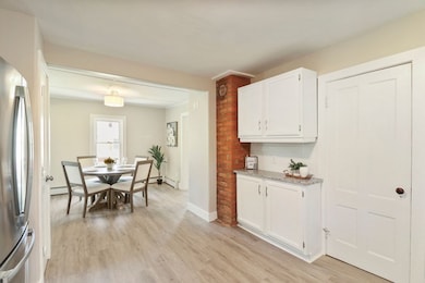 41 Cherry St, Easthampton, MA 01027 - photo 7