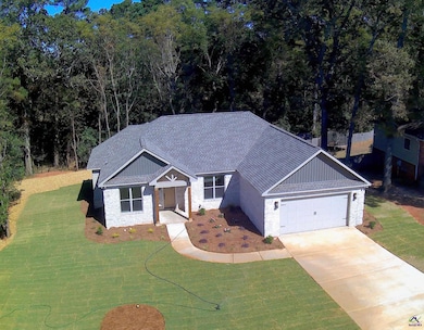 404 Minter Dr, Warner Robins, GA 31088 - photo 2