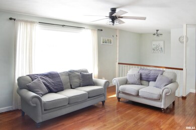 4818 N Koerner Rd, Peoria, IL 61615 - photo 2