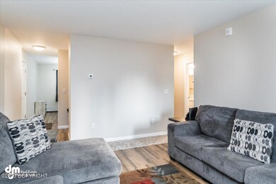 06-Living Room_ELI08361-Edit