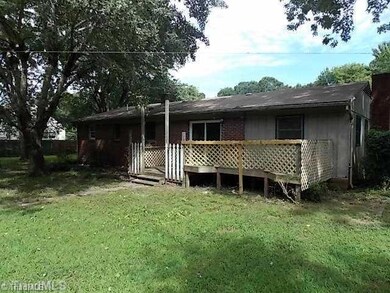 217 Greenvale Rd, Asheboro, NC 27203 - photo 3