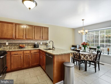 11888 Blue February Way, Columbia, MD 21044 - photo 5