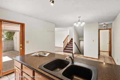 104DevonCt_HiRes_04192021004