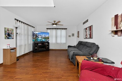 29437 Robert Jr Dr, Elkhart, IN 46516 - photo 7