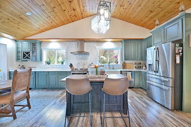 1027 Chevney Way, Shady Cove, OR 97539 - photo 3