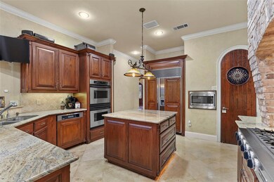 2308 Stonegate Cir, Denton, TX 76205 - photo 4