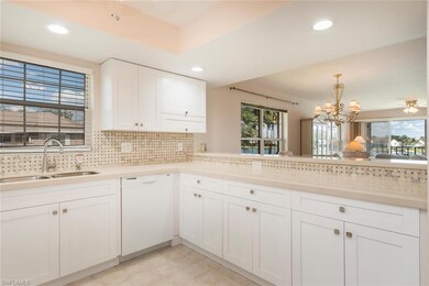 WOW.... Brand NEW Dream White Kitchen with Quartz 