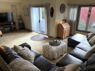 116 Burkhall St unit J, South Weymouth, MA 02190 - photo 5