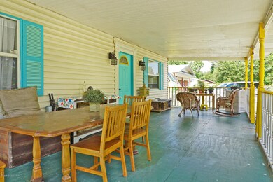 1411 Highland Ct-44
