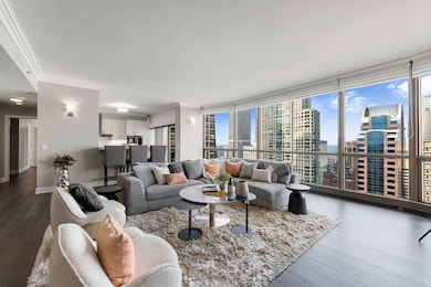 The Pinnacle unit 3704, Chicago, IL 60611 - photo 4