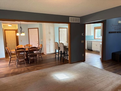 6831 Tree Top Trail, Fort Wayne, IN 46845 - photo 7