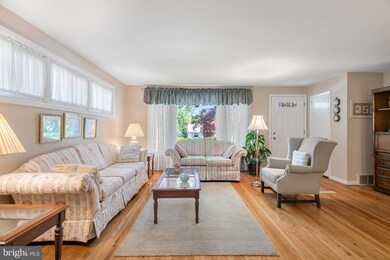 592 Bob White Rd, Wayne, PA 19087 - photo 5