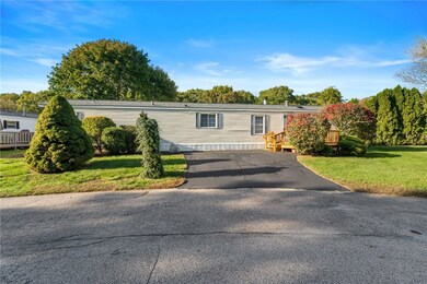 8 Idlewild Ct, Coventry, RI 02816 - photo 2