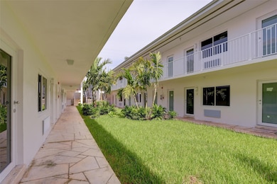 1535 Michigan Ave unit 3, Miami Beach, FL 33139 - photo 3