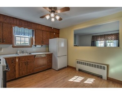 48 Arch St, Malden, MA 02148 - photo 7