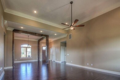 17621844_1097749210371649_28165023102227