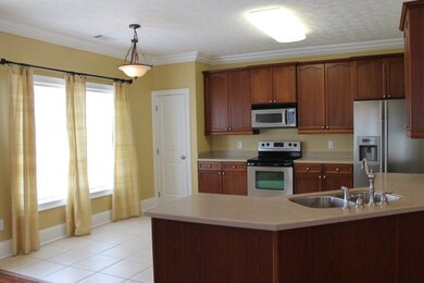 Kitchen & B'fast