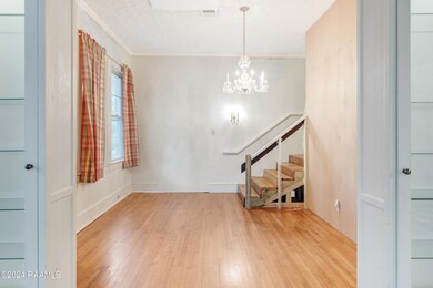 402 Main St-5