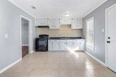 Spacious Kitchen

