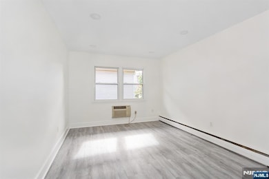 86 Chestnut St, Rutherford, NJ 07070 - photo 3