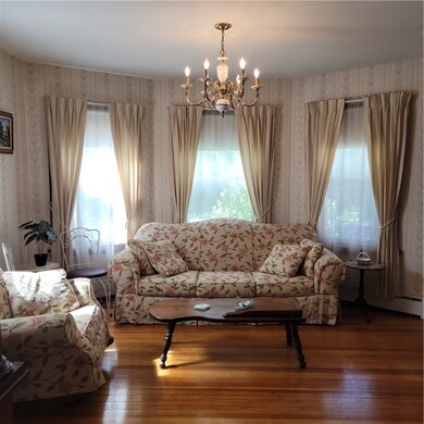 506 Pawtucket Ave, Pawtucket, RI 02860 - photo 5