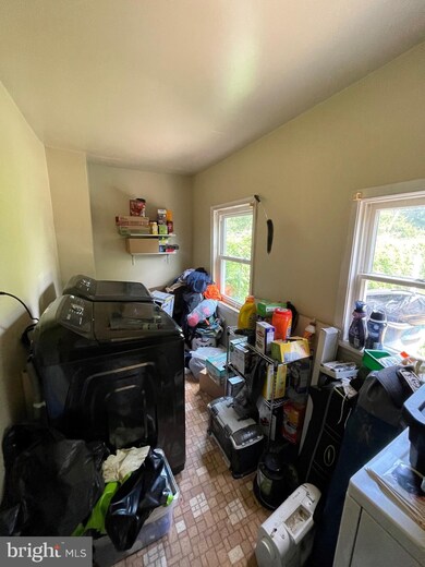 373 Beech St, Pottstown, PA 19464 - photo 5