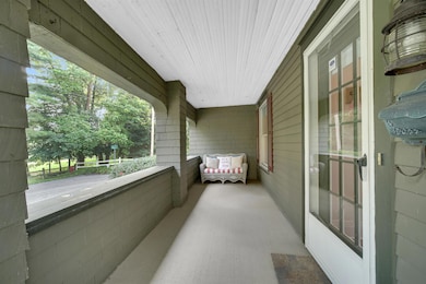 215 E Hawkins Ct, Culver, IN 46511 - photo 2