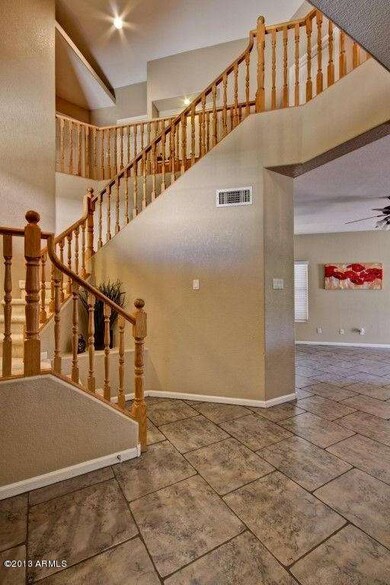 beautiful staircase!