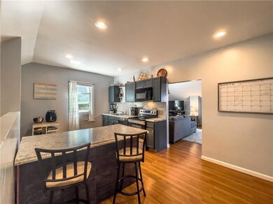 250 Cottage St unit 2, Woonsocket, RI 02895 - photo 5