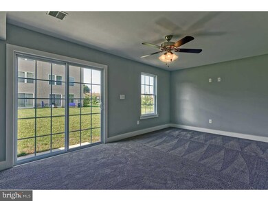 2102 E Oak Rd unit F1, Vineland, NJ 08361 - photo 3