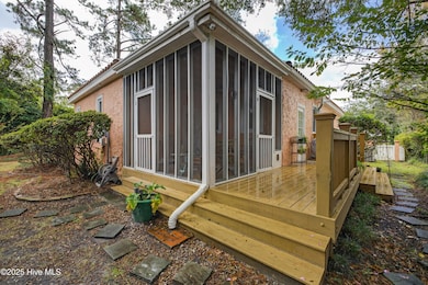 1411 Hawthorne Rd, Wilmington, NC 28403 - photo 4