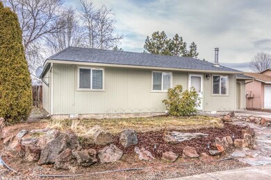 1641 SW 33rd St, Redmond, OR 97756 - photo 4