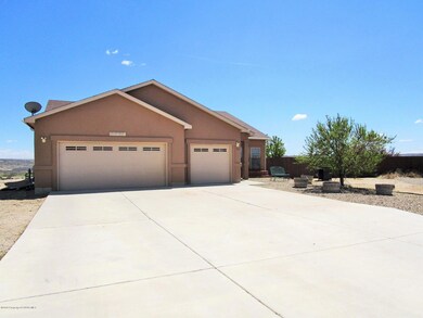 5905 Kristy St, Farmington, NM 87401 - photo 2