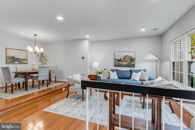 10356 Bridgetown Place unit 135, Burke, VA 22015 - photo 4