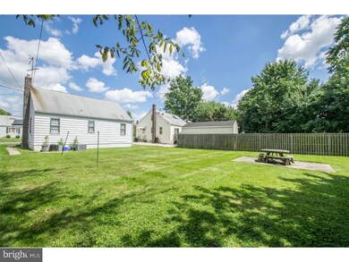 26 Ruth Rd, Wilmington, DE 19805 - photo 2