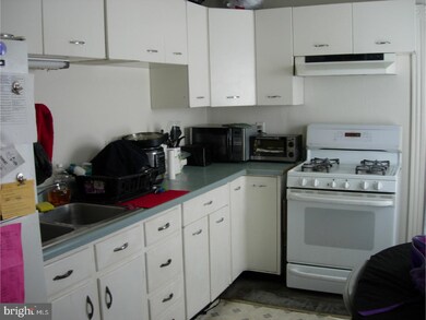 957 N 9th St, Reading, PA 19604 - photo 5