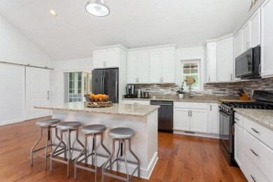 03_29WaldenWay_5_Kitchen_LowRes